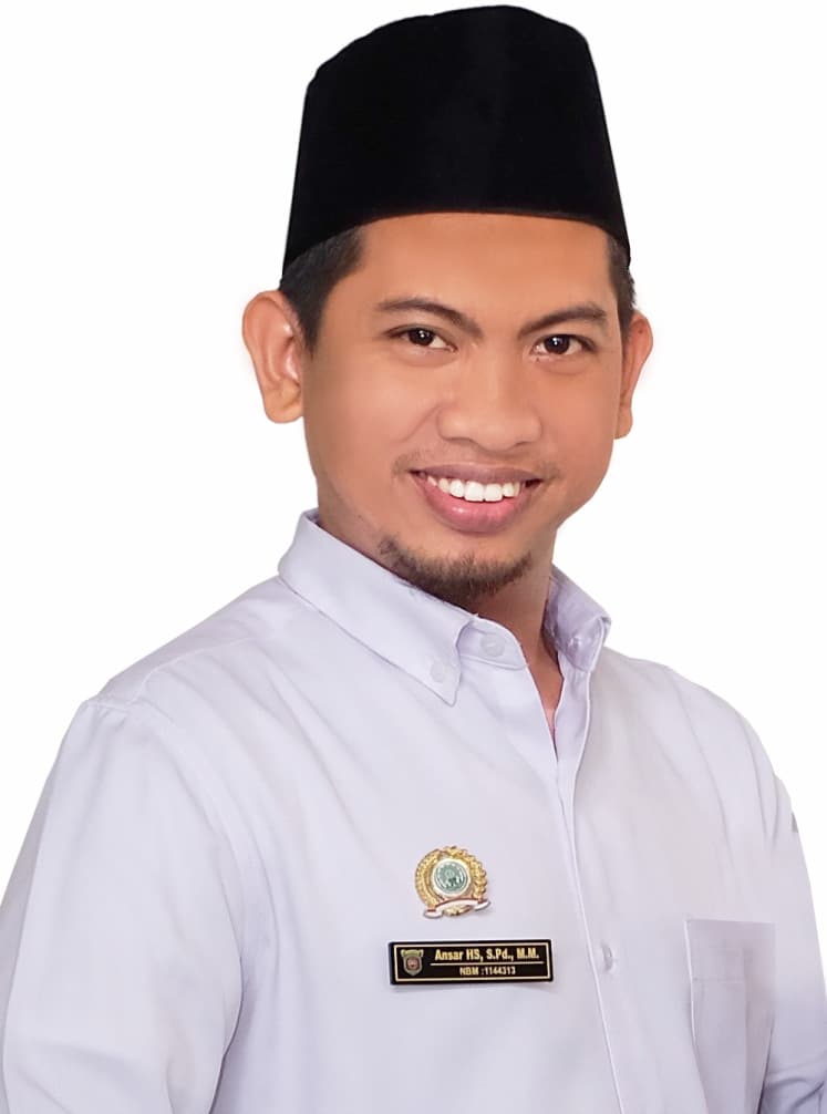 Ansar HS. S.Pd.,M.M. Gr.